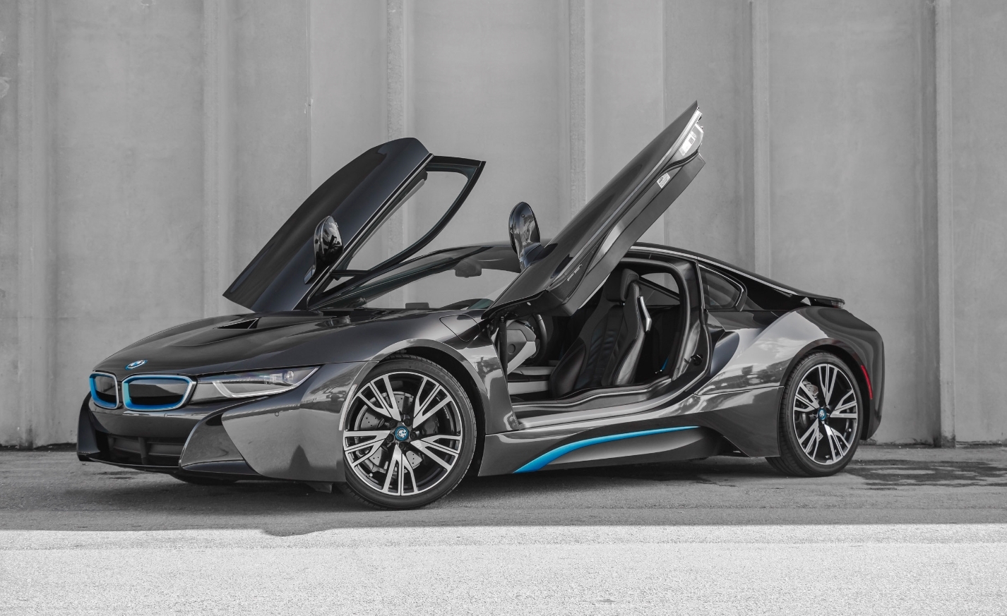 BMW i8 Buyers Guide | Exotic Car Hacks