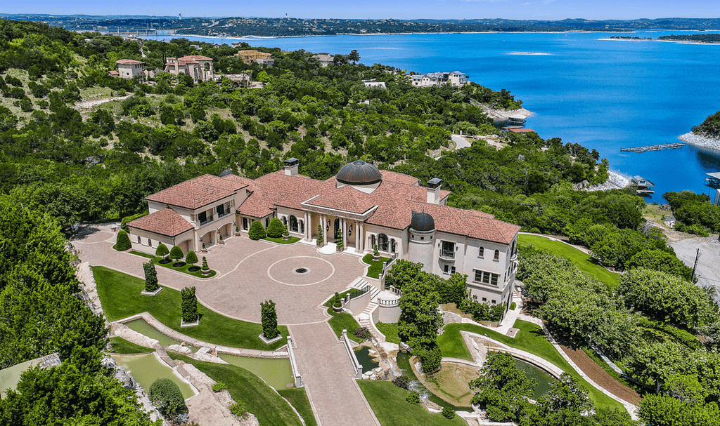 20 Acre Estate In Austin, Texas With Lake Views (PHOTOS)