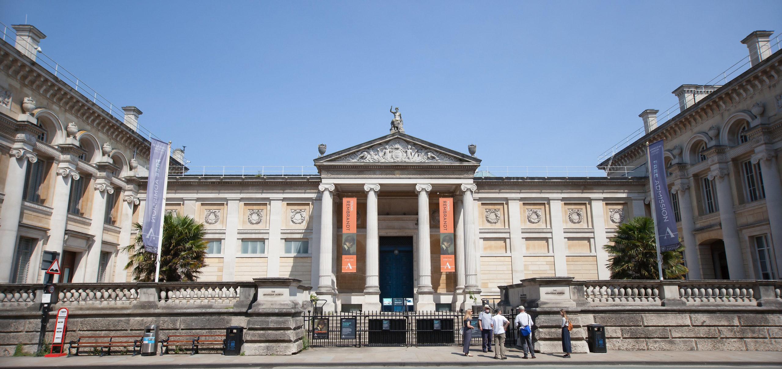 The Ashmolean Museum Acquired Fra Angelico’s “The Crucifixion”